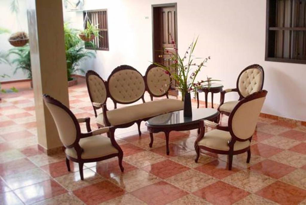 Hotel Las Nieves Girón Eksteriør billede