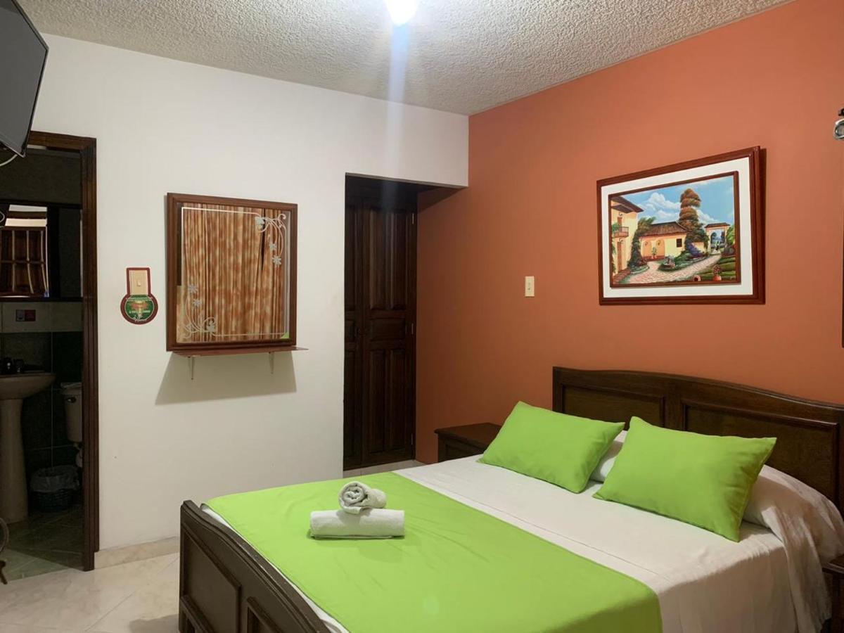 Hotel Las Nieves Girón Eksteriør billede